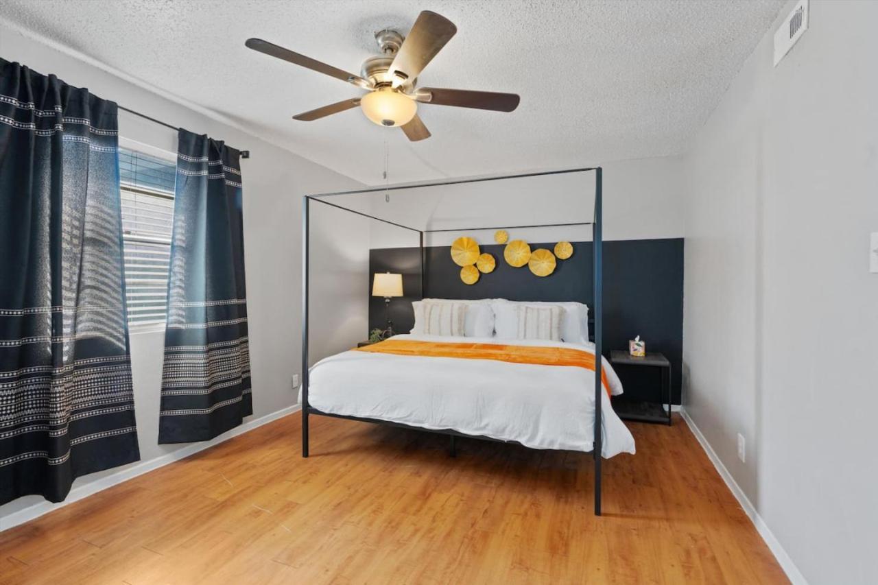 Apartment Mins To Downtown - Stunning Haven - Pool